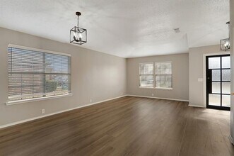 2305 Tisbury Way in Little Elm, TX - Building Photo - Building Photo