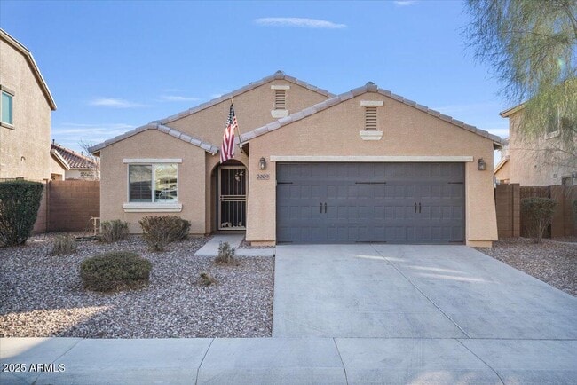 property at 2009 E Lindrick Dr