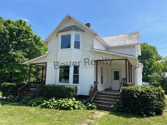 58 E Main St in Greenwich, OH - Building Photo - Building Photo