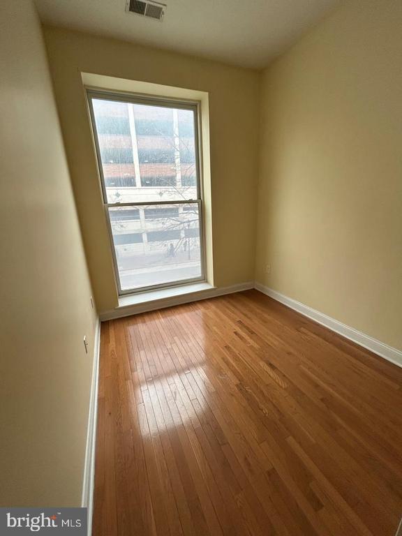 106 N Eutaw St in Baltimore, MD - Building Photo - Building Photo