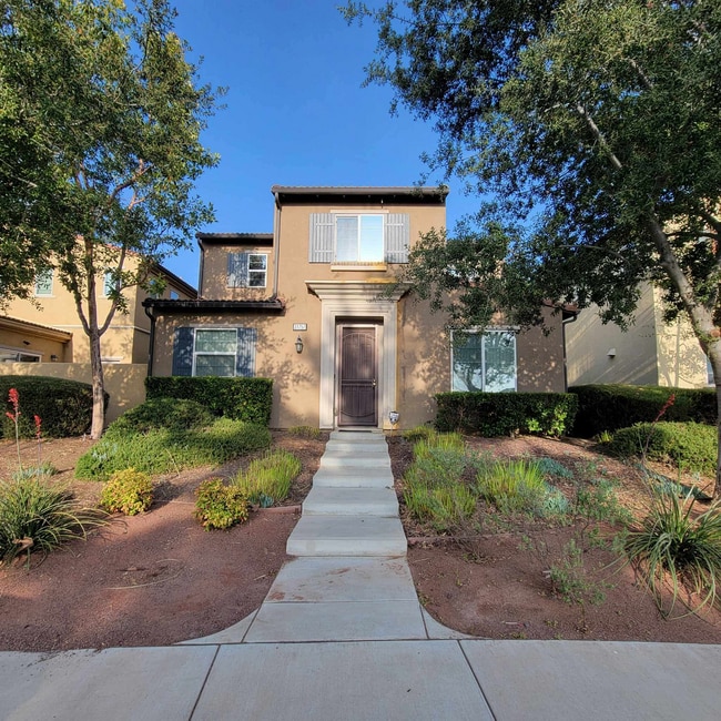 31757 Paseo Peonia in Murrieta, CA - Building Photo - Building Photo
