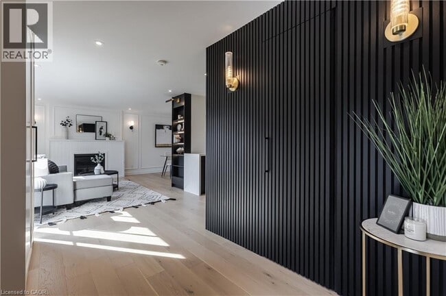 3029 Eva Dr in Burlington, ON - Building Photo - Building Photo