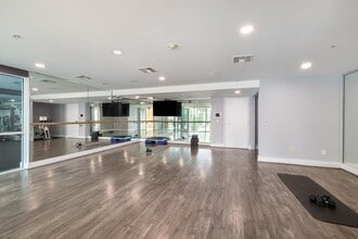 Riviera Collection - St Tropez in Marina Del Rey, CA - Building Photo - Building Photo