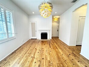 1056 Jefferson Ave in Miami Beach, FL - Building Photo - Building Photo