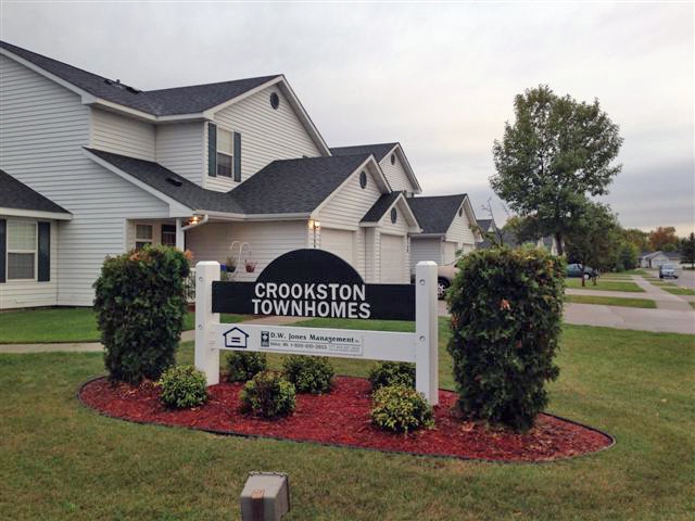 Crookston Townhomes in Crookston, MN - Foto de edificio - Building Photo