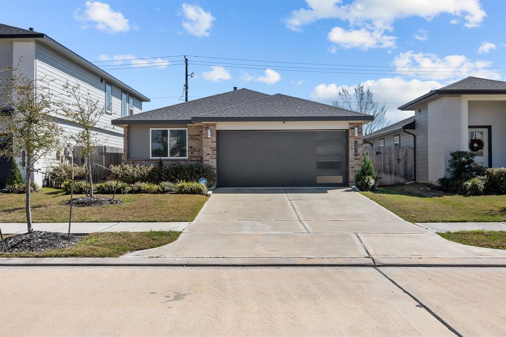 12723 Ermine St in Houston, TX - Building Photo