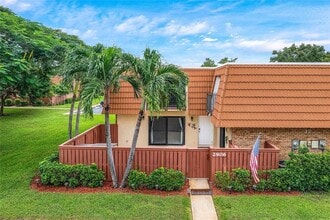 2906 Waterford Dr S in Deerfield Beach, FL - Building Photo - Building Photo