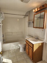 780 Farmington Ave in Bristol, CT - Building Photo - Building Photo