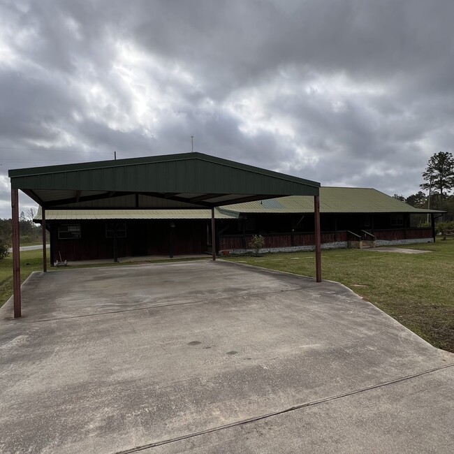 property at 4837 LA-117
