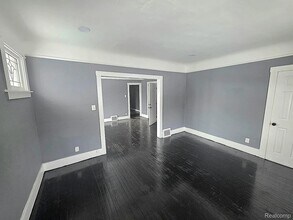 2676 Sturtevant St in Detroit, MI - Foto de edificio - Building Photo