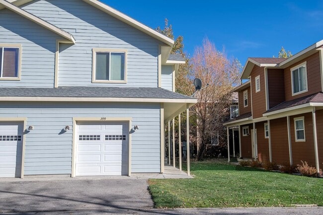 property at 399 Forest View Dr