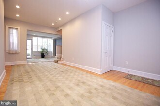 421 S 20th St in Philadelphia, PA - Building Photo - Building Photo