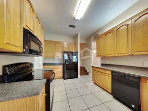 11525 Andy Dr in Riverview, FL - Foto de edificio - Building Photo