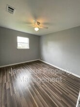 1900 9th Ave in Lake Charles, LA - Building Photo - Building Photo