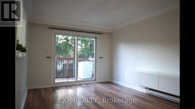 2 White Abbey Park in Toronto, ON - Building Photo - Building Photo