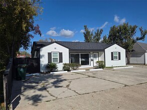 13379 Force St in Houston, TX - Building Photo - Building Photo