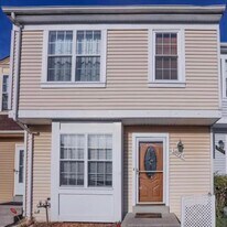 18927 Birdseye Dr in Germantown, MD - Building Photo
