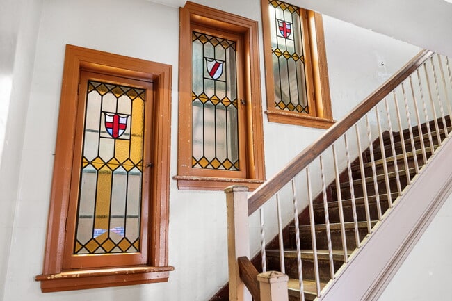 MacConnor Apartments in Ottawa, ON - Building Photo - Building Photo