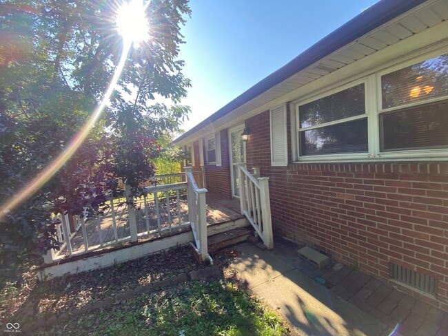 8044 Beechwood Ave in Indianapolis, IN - Building Photo - Building Photo