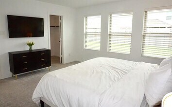 5123 Sunvalley Bend Dr in Katy, TX - Building Photo - Building Photo