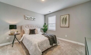 252 Mansfield Dr in Gallatin, TN - Building Photo - Building Photo