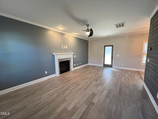 19 Eaton Dr, Unit 9-0906 in Angier, NC - Foto de edificio - Building Photo