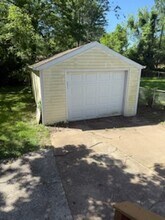 420 Lanark Rd in St. Louis, MO - Building Photo - Building Photo