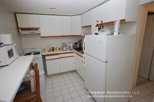 11 Scottfield Rd, Unit 2 in Boston, MA - Building Photo