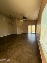 14387 High Rock Dr in El Paso, TX - Building Photo - Building Photo