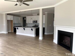 195 Chauncey Circle in Chapel Hill, NC - Building Photo - Building Photo