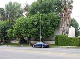 Lindley Palms Apartments