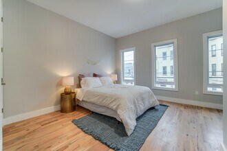 133 Griffith St in Jersey City, NJ - Building Photo - Building Photo