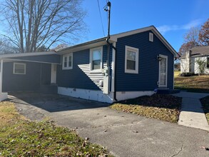 5509 5th St in Knoxville, TN - Foto de edificio - Building Photo