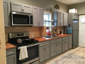 295 Terrace St, Unit 1R in Honesdale, PA - Building Photo