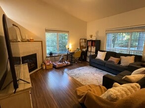 22311 Bluewater Dr SE in Yelm, WA - Building Photo - Building Photo