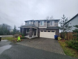 8435 NE 146th St in Kenmore, WA - Building Photo