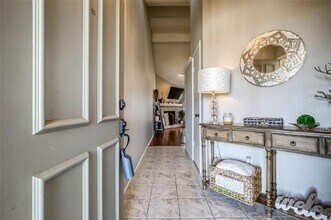 1113 Oaklawn Ct in Bedford, TX - Building Photo - Building Photo