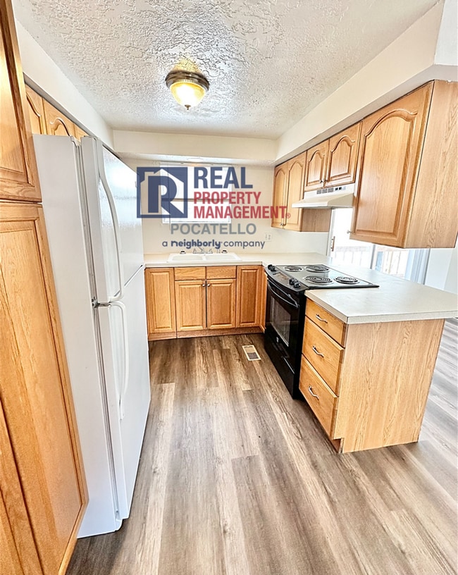 3919 Nora St in Pocatello, ID - Building Photo - Building Photo