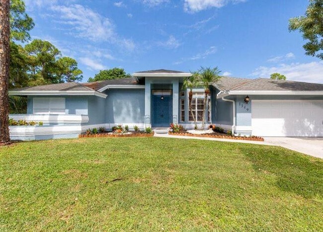 1349 Brampton Cove in Wellington, FL - Building Photo - Building Photo