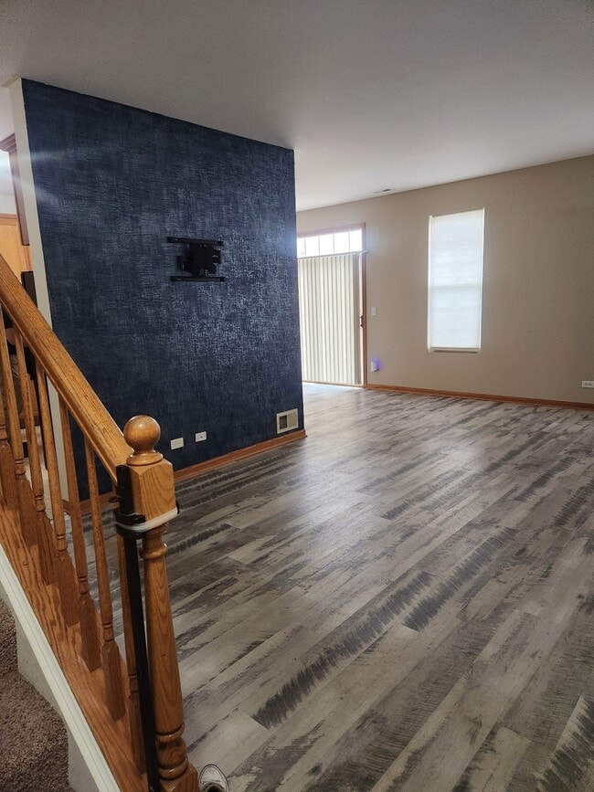 1116 Heron Cir in Joliet, IL - Building Photo - Building Photo