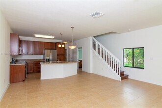 6301 S Station Square in Davie, FL - Building Photo - Building Photo