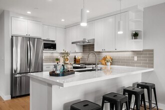 30 Hermosa Ave in Millbrae, CA - Building Photo - Building Photo
