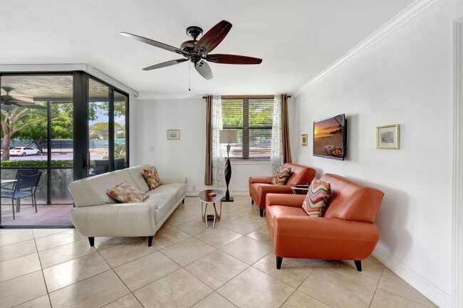 600 Egret Cir in Delray Beach, FL - Building Photo - Building Photo