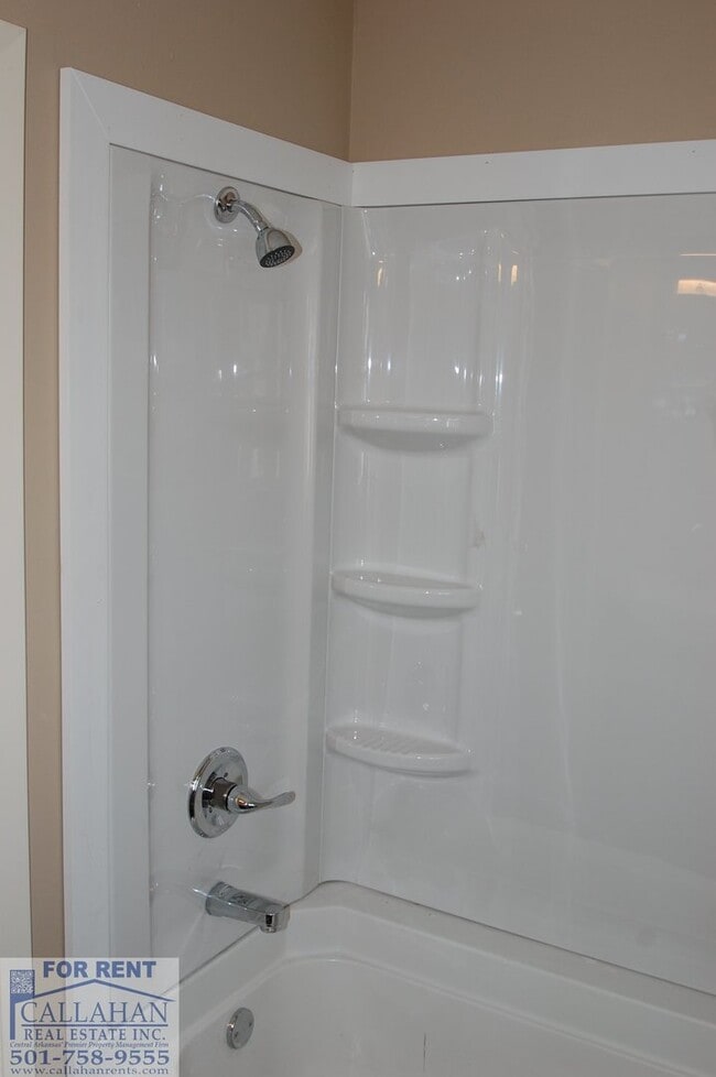 1408 W 58th St in North Little Rock, AR - Building Photo - Building Photo