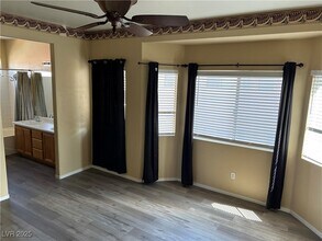 861 Clear Diamond Ave in Las Vegas, NV - Building Photo - Building Photo
