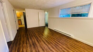 11 Wampus Ave in Newark, NJ - Building Photo - Building Photo