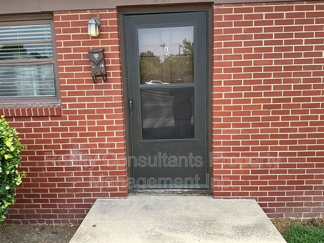 201 Lowdermilk St in Greensboro, NC - Foto de edificio - Building Photo