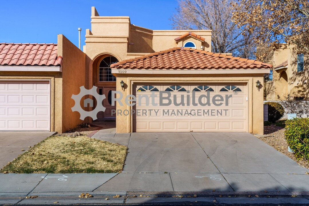 9209 Palm Beach NE in Albuquerque, NM - Building Photo