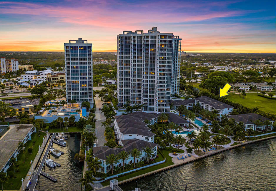 110 Water Clb Wy in North Palm Beach, FL - Building Photo