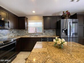 15931 N 102nd Pl in Scottsdale, AZ - Building Photo - Building Photo